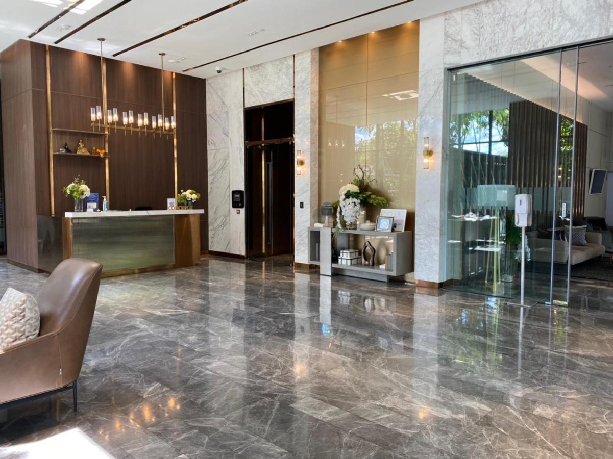 Siamese Exclusive Queens Bangkok Exterior photo